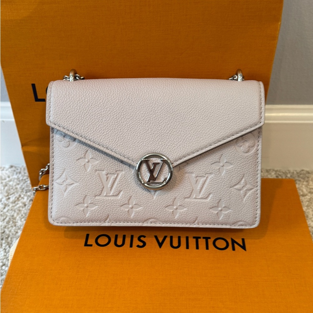 Louis Vuitton Rosy Wallet on a Chain *NEW*
